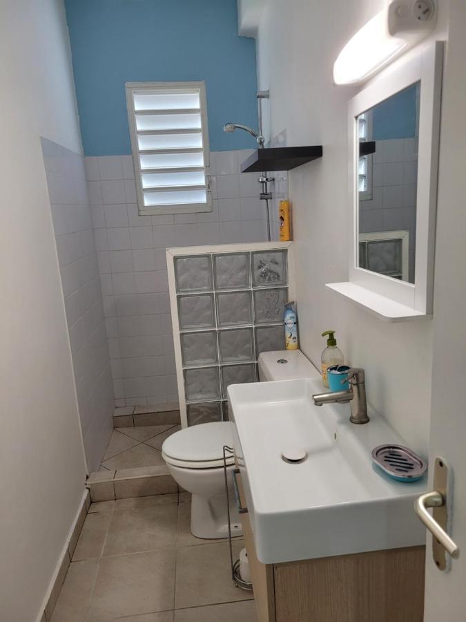 Logement Acces Piscine Basse-Terre Eksteriør billede